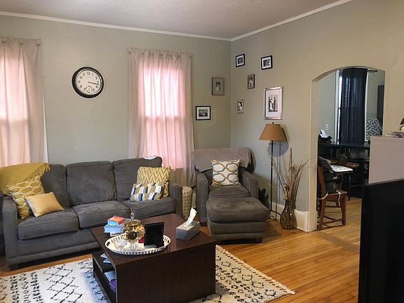 2nd image of 2816 N Fratney St APT 2