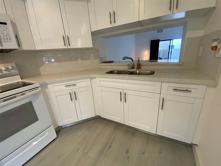 8807 SW 130th Pl #102 — Photo 9