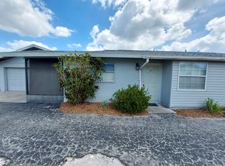 1817 Marbeth St, Sarasota, FL 34231