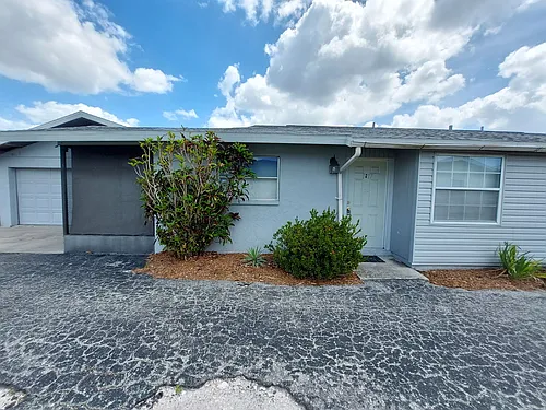1817 Marbeth St Photo 1