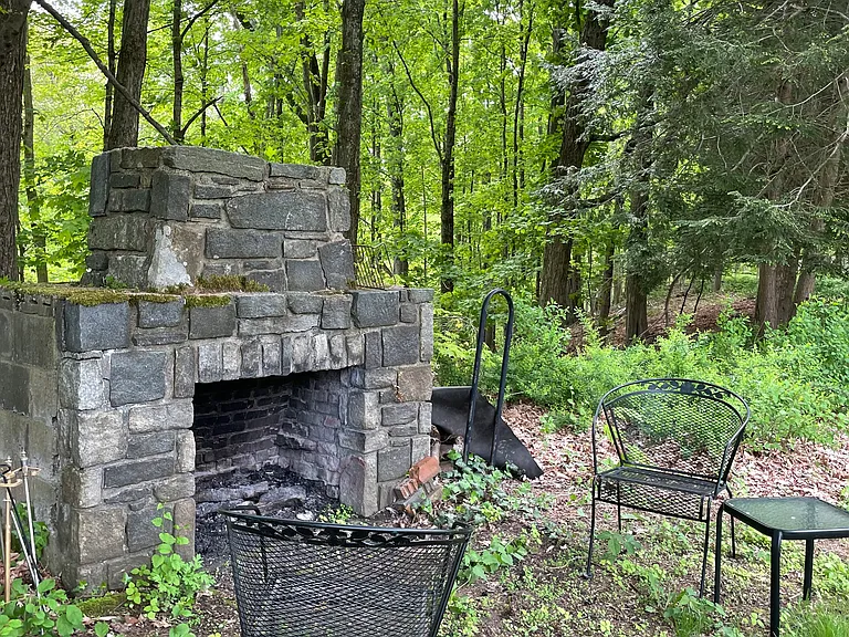 79B Owens Ln #C — Photo 3