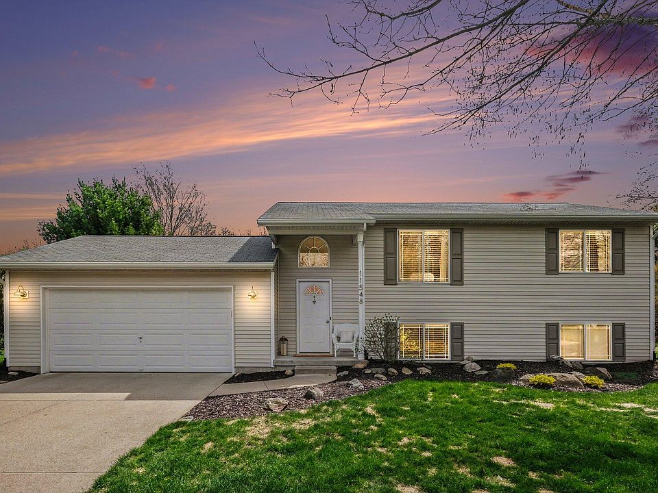 1st image of 11548 Holmden Ct NE