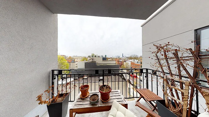 Rented by Bond New York | media 3