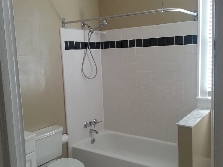 2528 Park St #1 — Photo 12