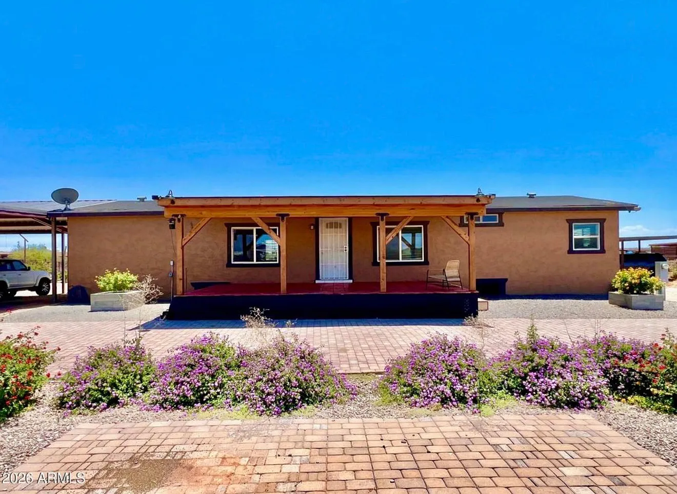 4 bed, 1489 sqft, $2,800 — Photo 1