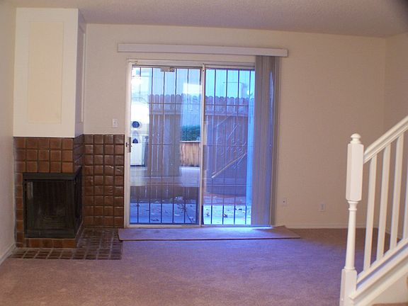 3rd image of 4332 Greenholme Dr APT 25