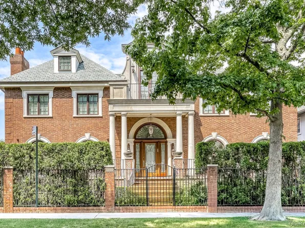 1350 E 27th Street, Brooklyn, NY 11210