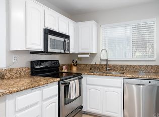 2500 San Gabriel Way UNIT 102, Corona, CA 92882