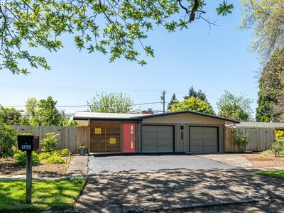 1050 President St, Eugene, OR, 97401