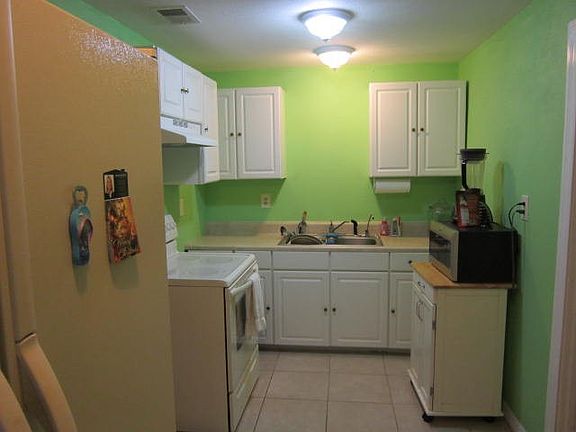 4th image of 421 N 5th St