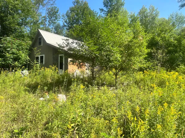 116 Castle Road, Harmony, ME 04942
