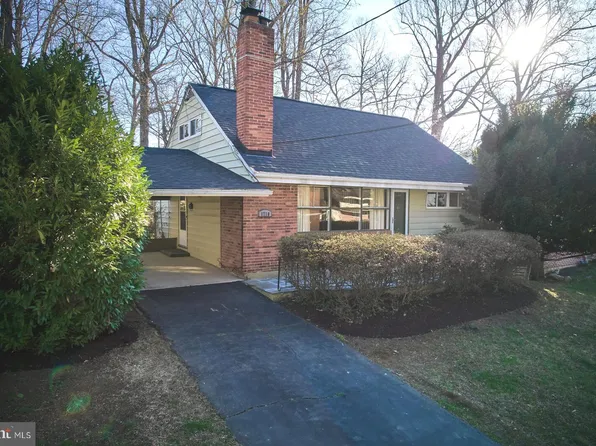 1710 Gruenther Ave, Rockville, MD 20851