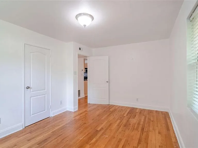 24 Daniel St SE #8 — Photo 21