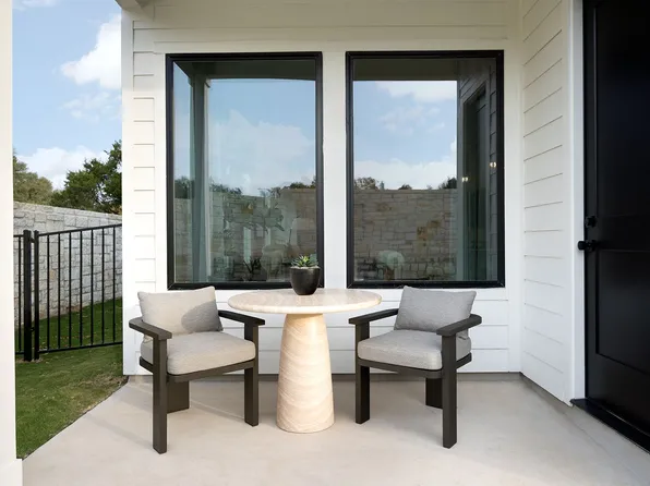 8008 Bird Song Cir, Austin, TX 78745