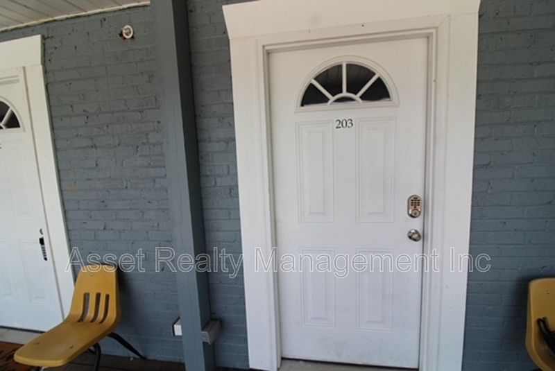 106 Main St Caryville, TN, 37714 Apartments for Rent Zillow