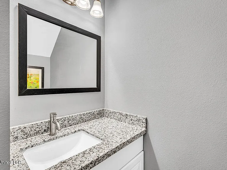 103 E Orchard Loop #103 — Photo 9