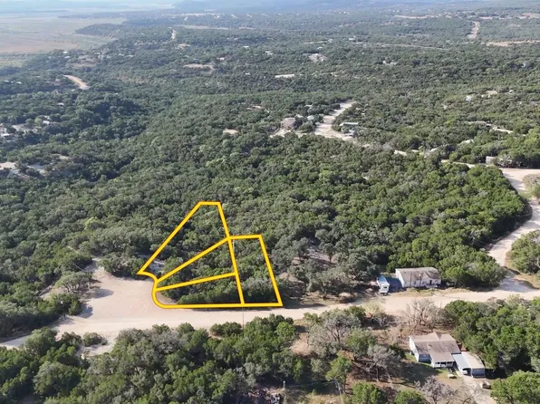 187-190 Atascosa Rd, Bandera, TX 78003