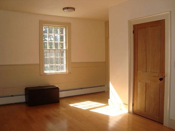 Generous Entry - Mudroom