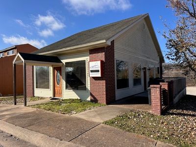 1 Blue Water Cir, Holiday Island, AR, 72631