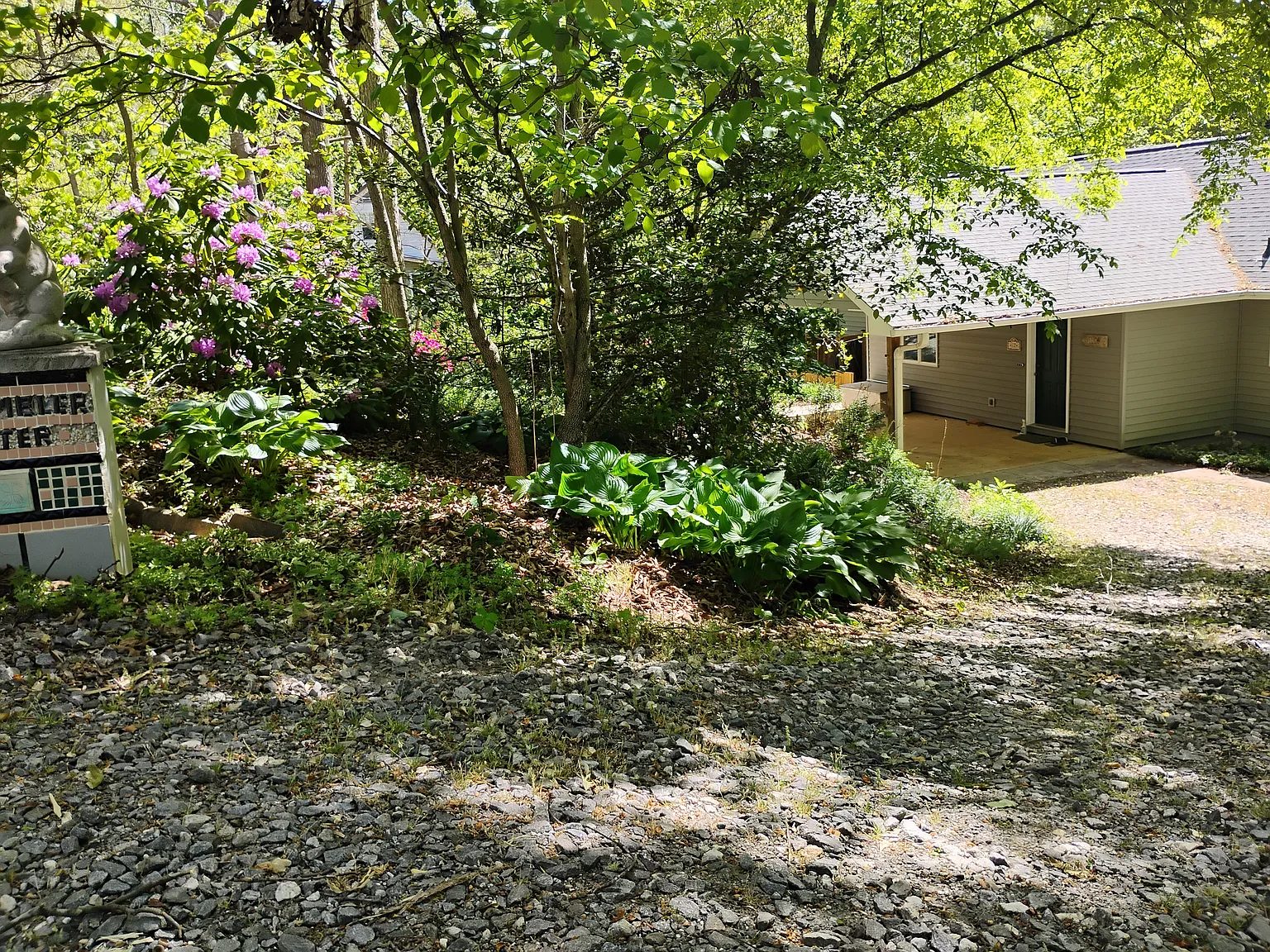 17 Ambler Rd — Photo 4