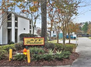 100 Parkview Blvd #304, Mandeville, LA 70471