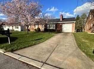 924 Villa Dr, Villa Hills, KY