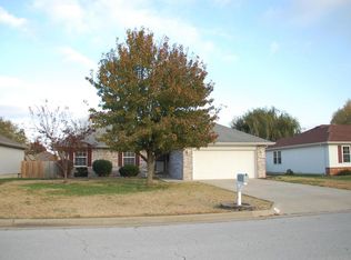 1720 S Miller Rd, Springfield, MO 65802