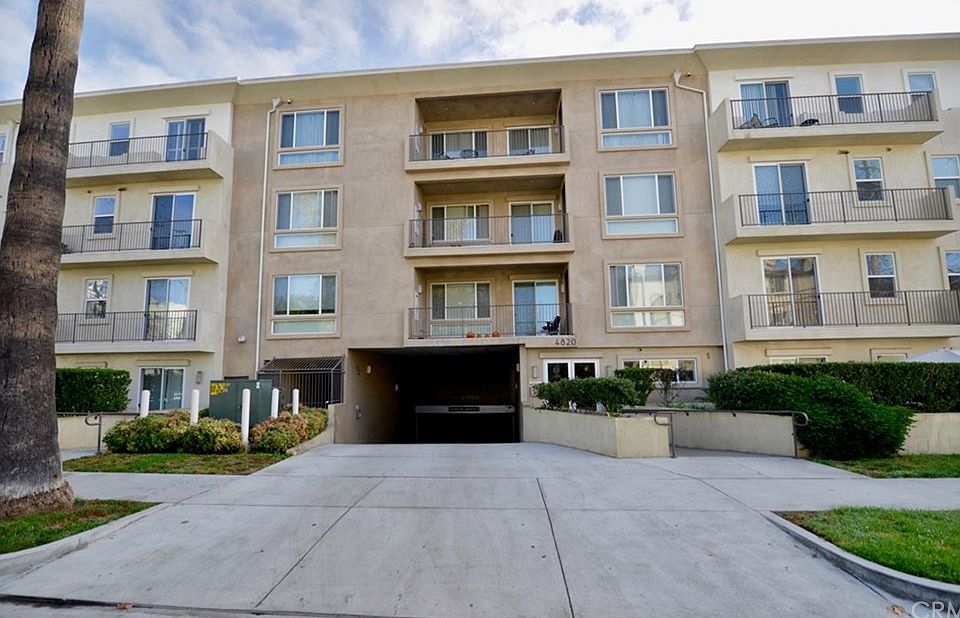 1st image of 4820 Bellflower Ave #307