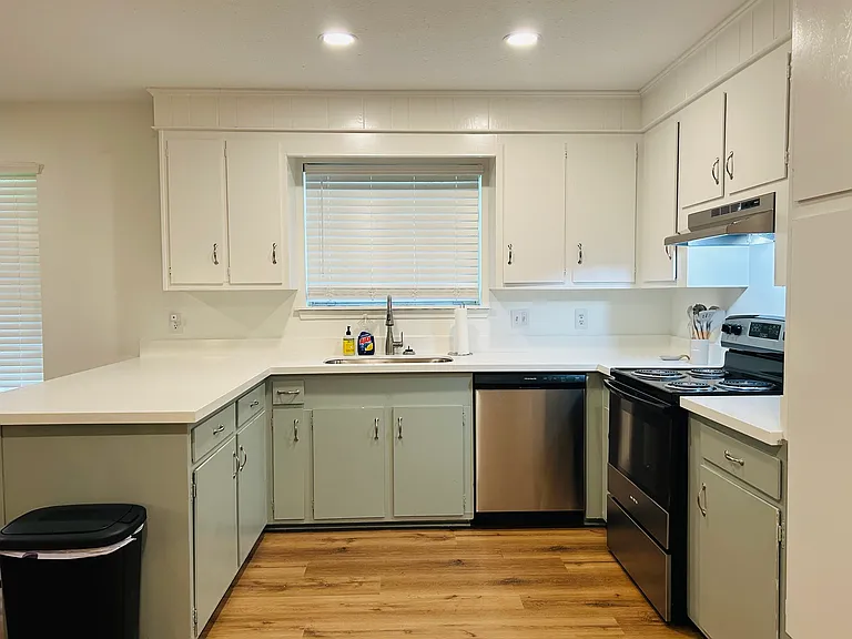 5505 Marblehead Dr — Photo 8