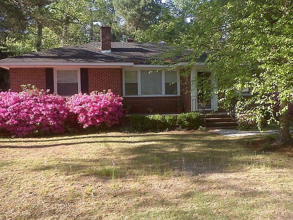 5th image of 304 Kenwood Ave