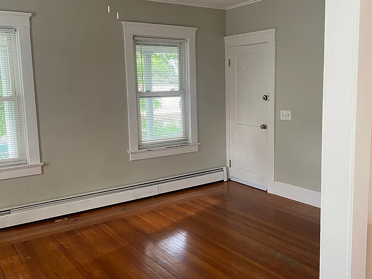 13 Central Ave — Photo 6