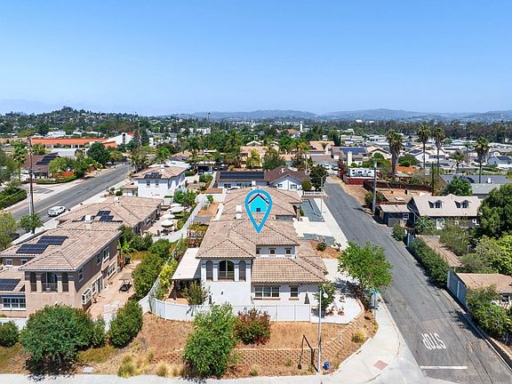 2nd image of 1675 Felicita Ln