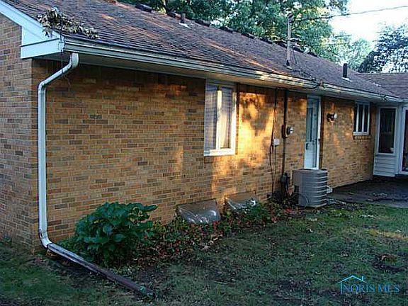 5th image of 4527 E Oakridge Dr