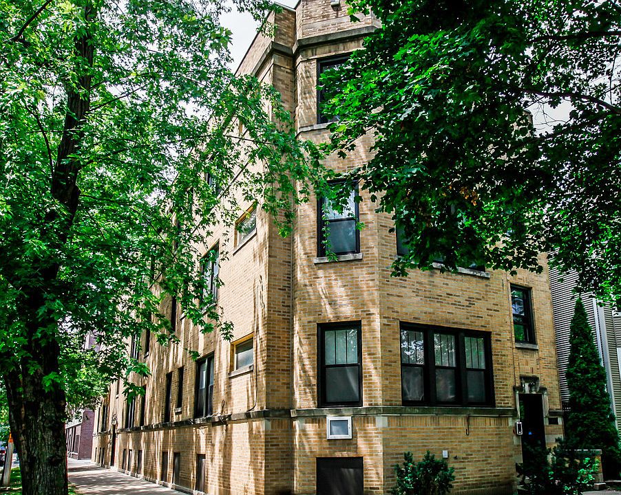 1st image of 1540 W Waveland Ave #1