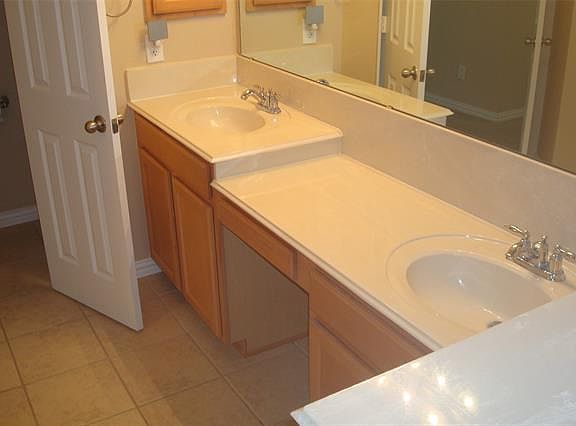 4th image of 12145 Settlers Knoll Trl