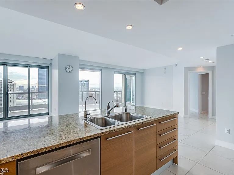 222 Karen Ave #3804 — Photo 17