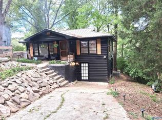 600 Palace Ave, Rainbow City, AL 35906