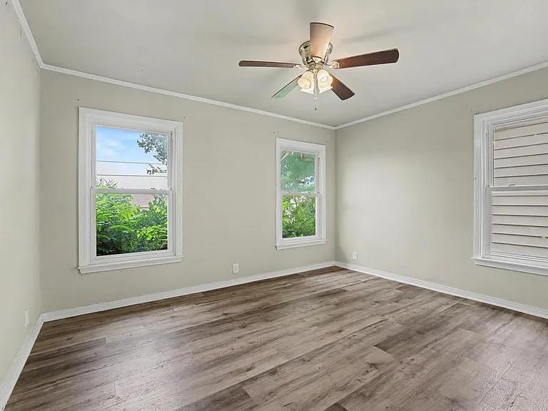 2407 N Shannon St — Photo 15