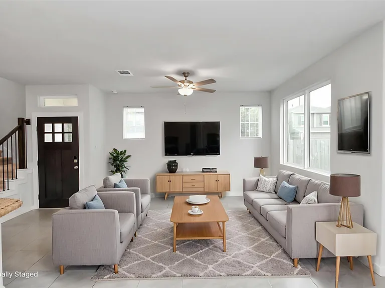 3830 Glossy Lake Dr — Photo 11