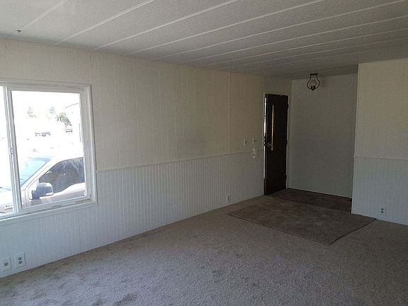 3rd image of 3848 S Pacific Hwy Space 41