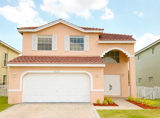 5860 S Sable Cir, Margate, FL 33063