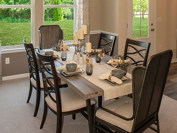 The Quentin dining room