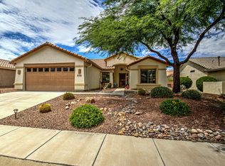 1760 E Redstart Rd, Green Valley, AZ 85614
