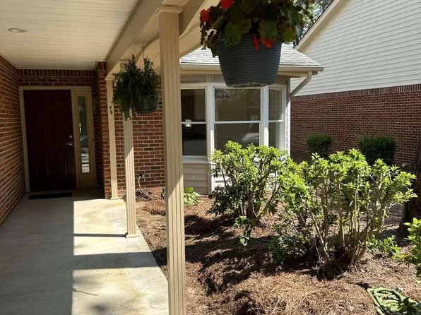 310 Pinehurst Trace Drive, Pinehurst, NC 28374