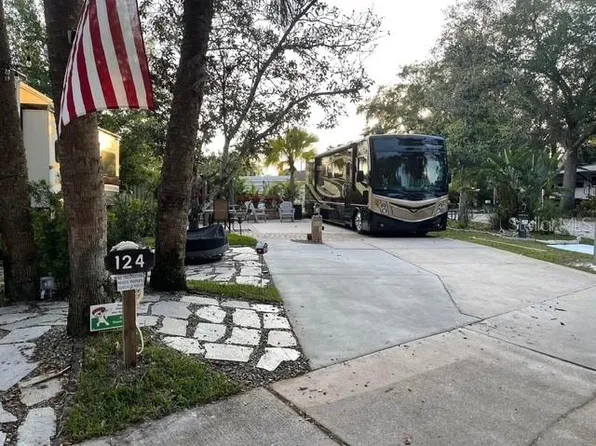 124 Stallion Ln Lot 124, River Ranch, FL 33898