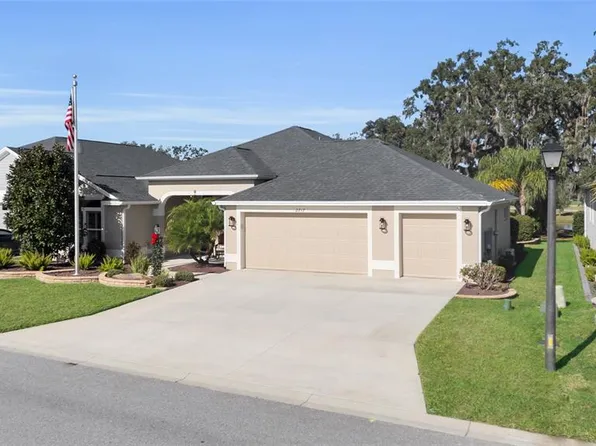 2717 Dunham Dr, The Villages, FL 32163