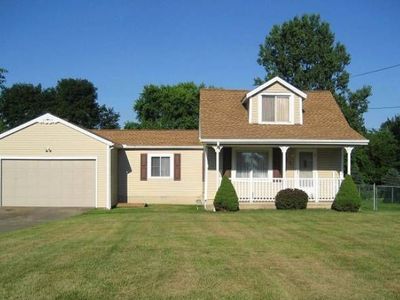 575 Junior Ave, Akron, OH, 44312