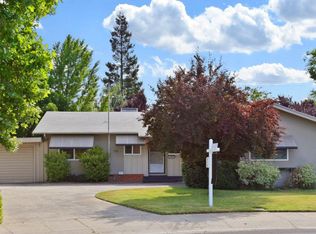 828 Bel Air Ct, Lodi, CA 95240