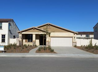 1086 Perla St, Perris, CA 92571