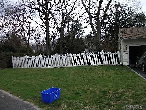 5th image of 8 Tanglewood Ct